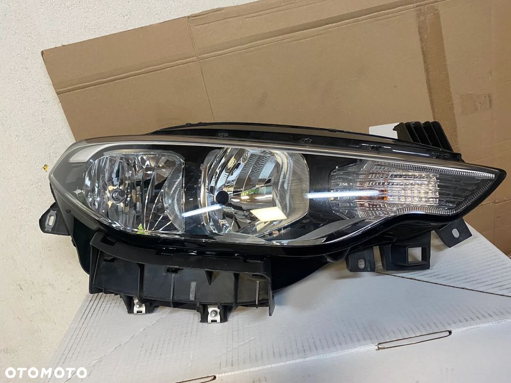 lampa tipo zwykła prawa eu cała - 2