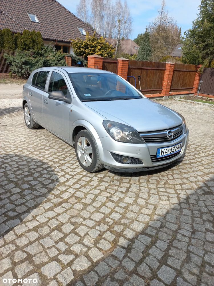 Opel Astra - 2