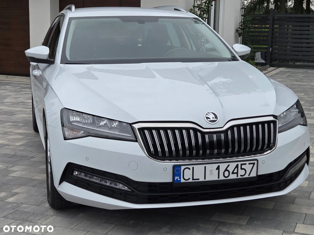 Skoda Superb 2.0 TDI SCR Style DSG - 1
