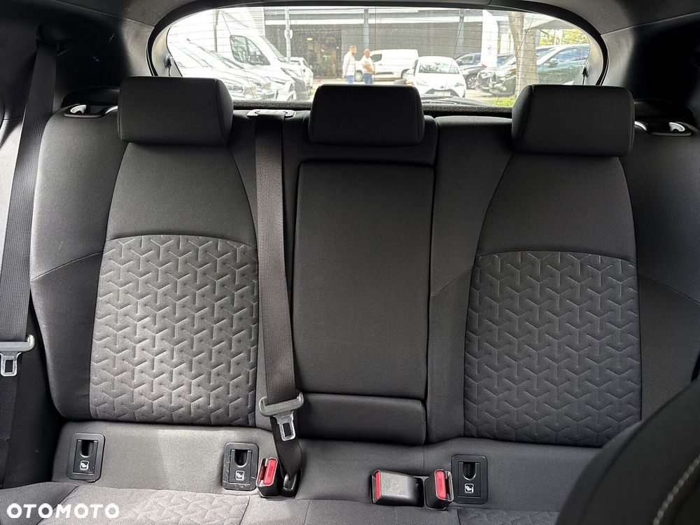 Toyota Corolla 1.2 T Comfort - 23