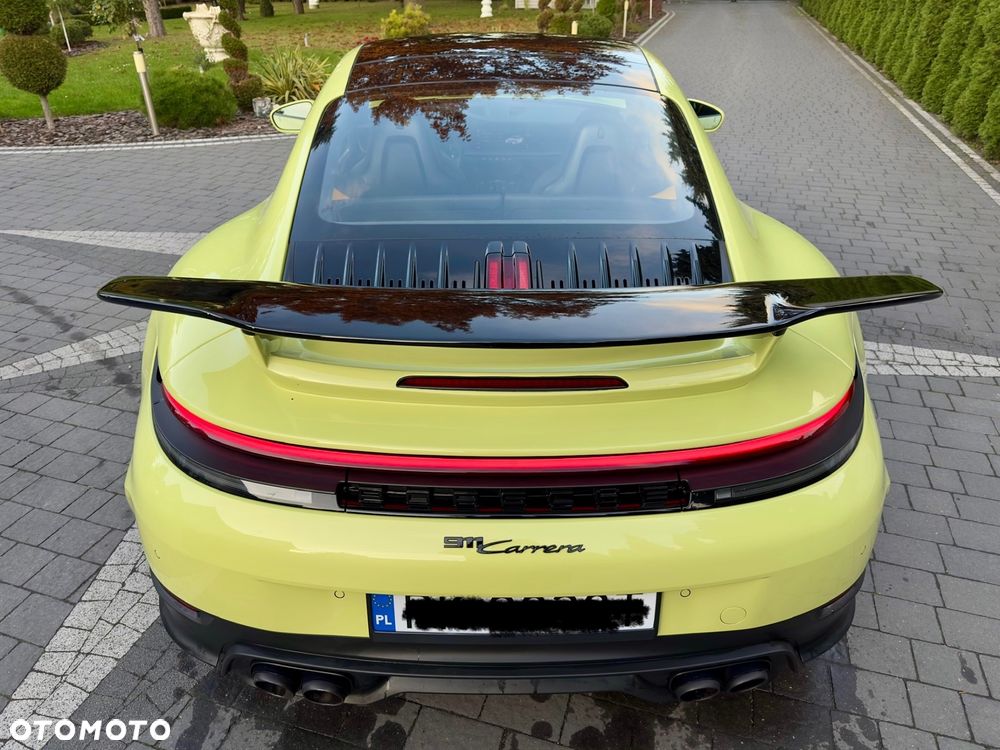 Porsche 911 Carrera - 25