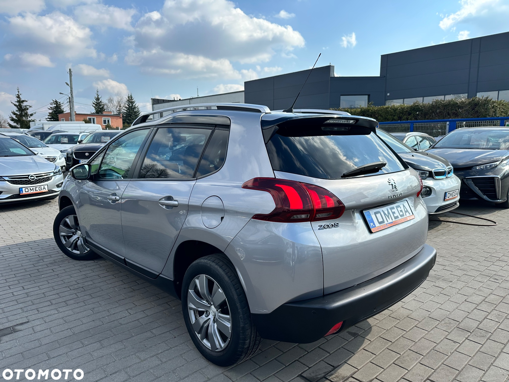 Peugeot 2008 1.2 Pure Tech Style - 6