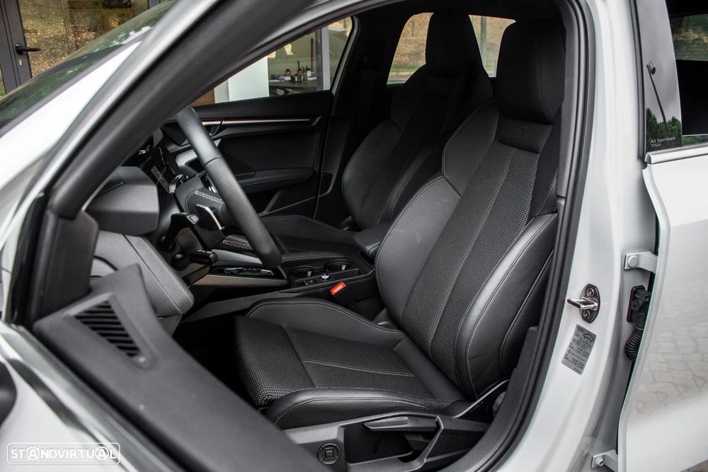 Audi A3 Sportback 40 TFSIe S tronic S line - 29