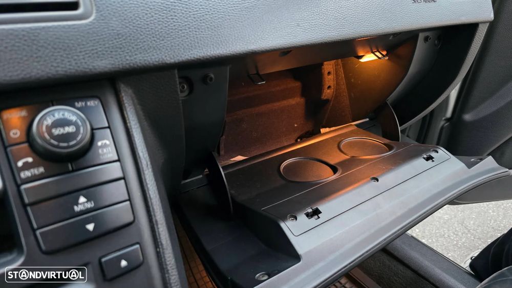 Volvo XC 90 2.4 D5 7L Executive - 24