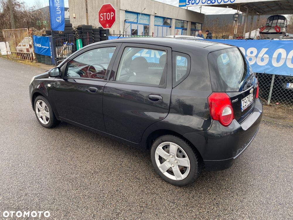 Chevrolet Aveo 1.2 - 17