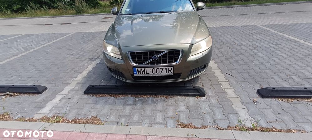 Volvo V70 2.0 Momentum - 14