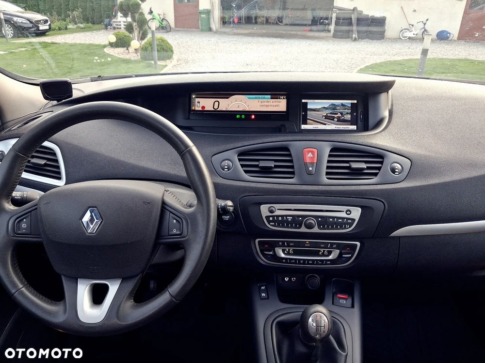 Renault Scenic 1.6 16V 110 Expression - 33