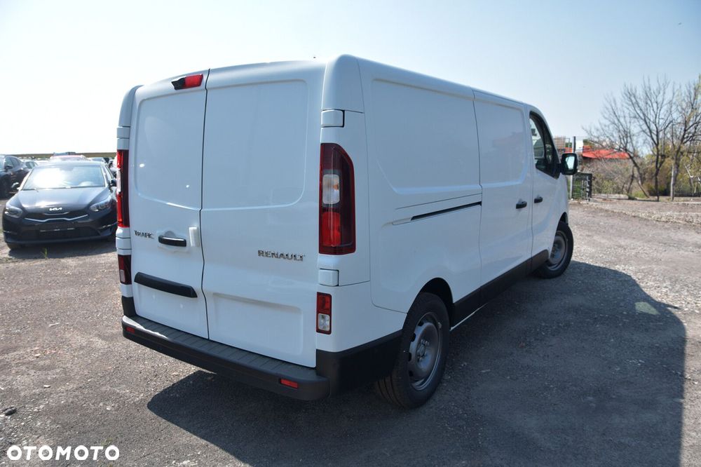 Renault Trafic 2.0 150KM L2H1 Furgon - 5