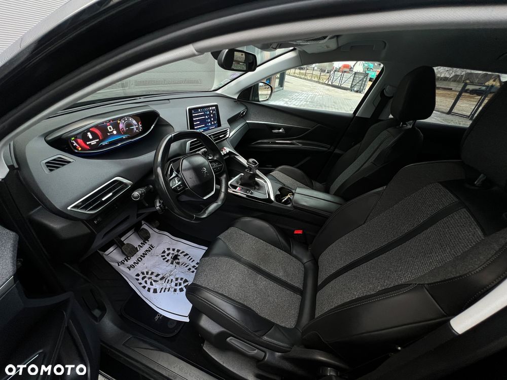 Peugeot 3008 PureTech 130 Stop & Start GPF Allure - 16