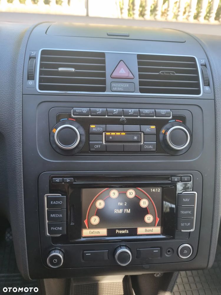 Volkswagen Touran 1.4 TSI Highline - 18