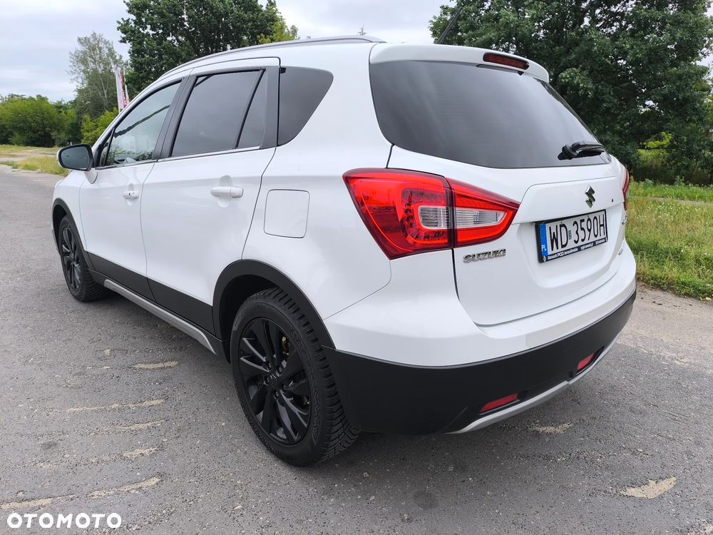 Suzuki SX4 S-Cross 1.4 T Elegance 4WD - 3