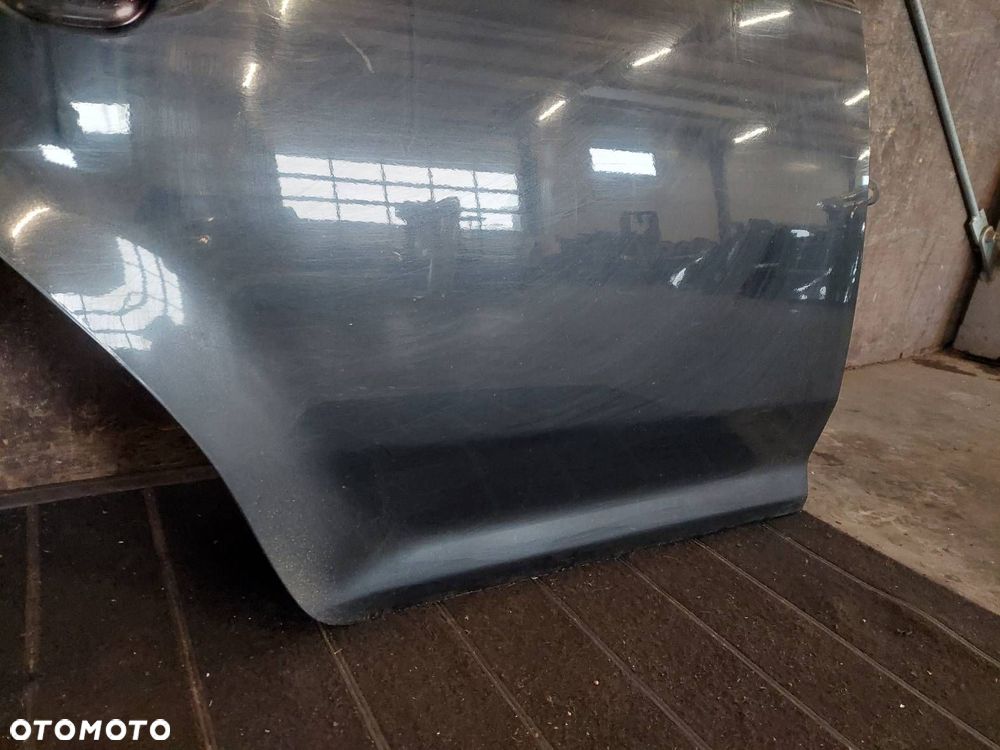 DRZWI KOMPLETNE PRAWY TYŁ KIA CEED I HB 5D 1K - 3