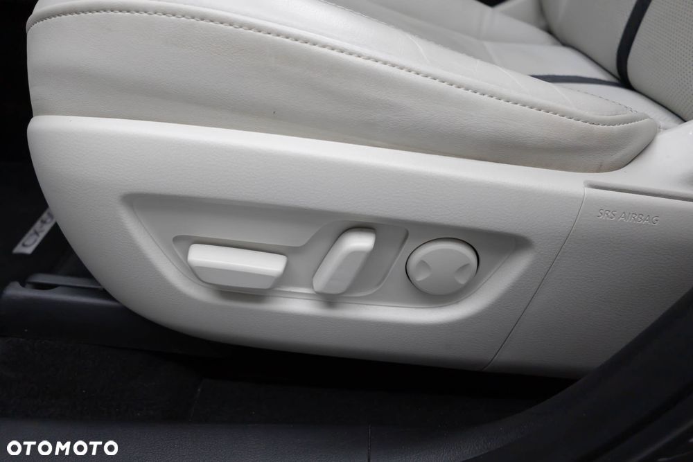 Mazda CX-60 2.5 PHEV Takumi AWD - 14