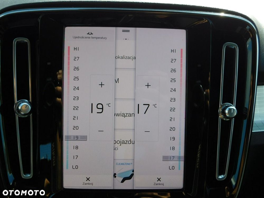 Volvo XC 40 - 19