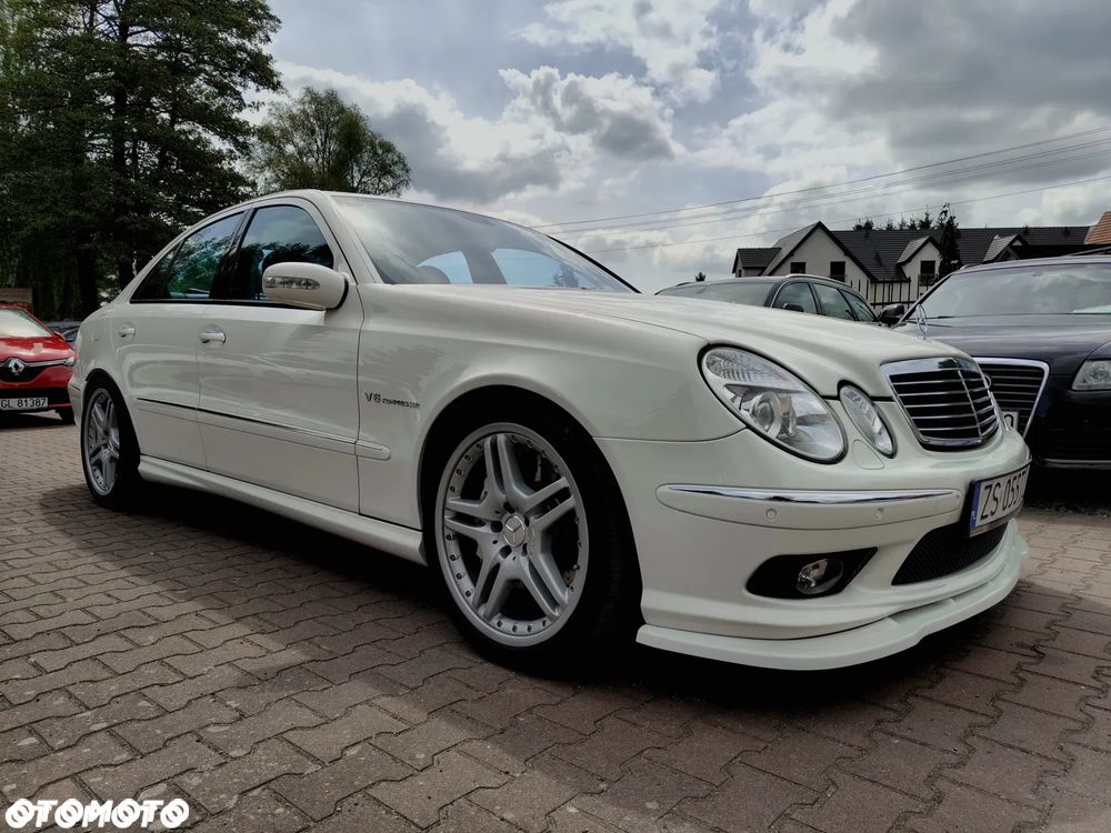 Mercedes-Benz Klasa E 55 AMG - 1