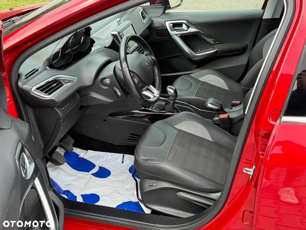 Peugeot 2008 PureTech 110 Stop&Start Allure - 15