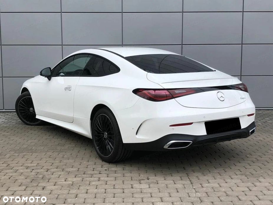 Mercedes-Benz CLE 300 mHEV 4-Matic AMG Line - 3
