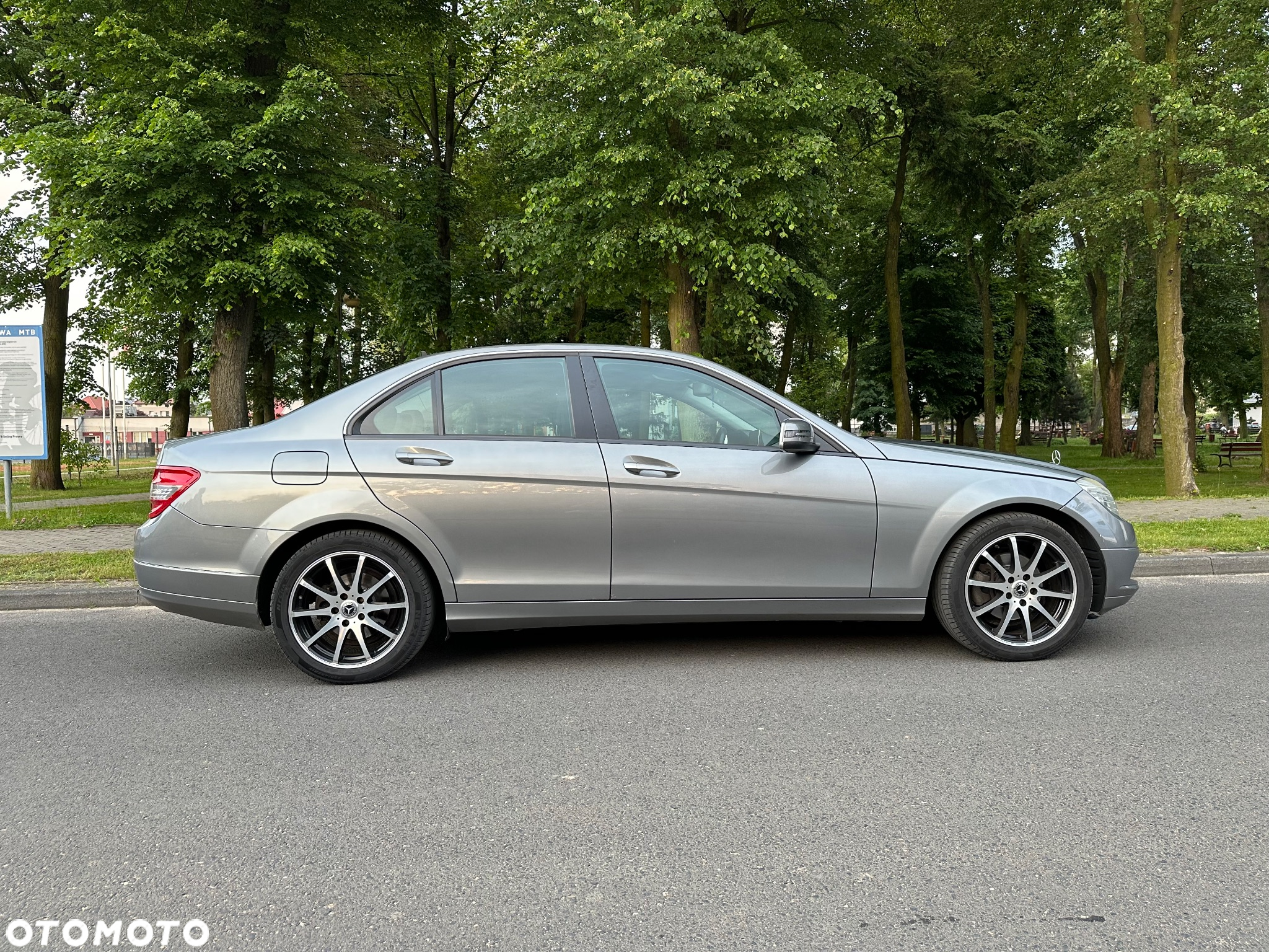 Mercedes-Benz Klasa C 200 CDI DPF Automatik - 6