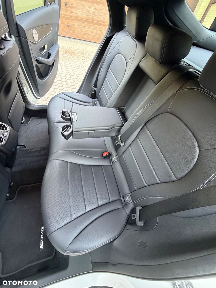 Mercedes-Benz GLS - 31