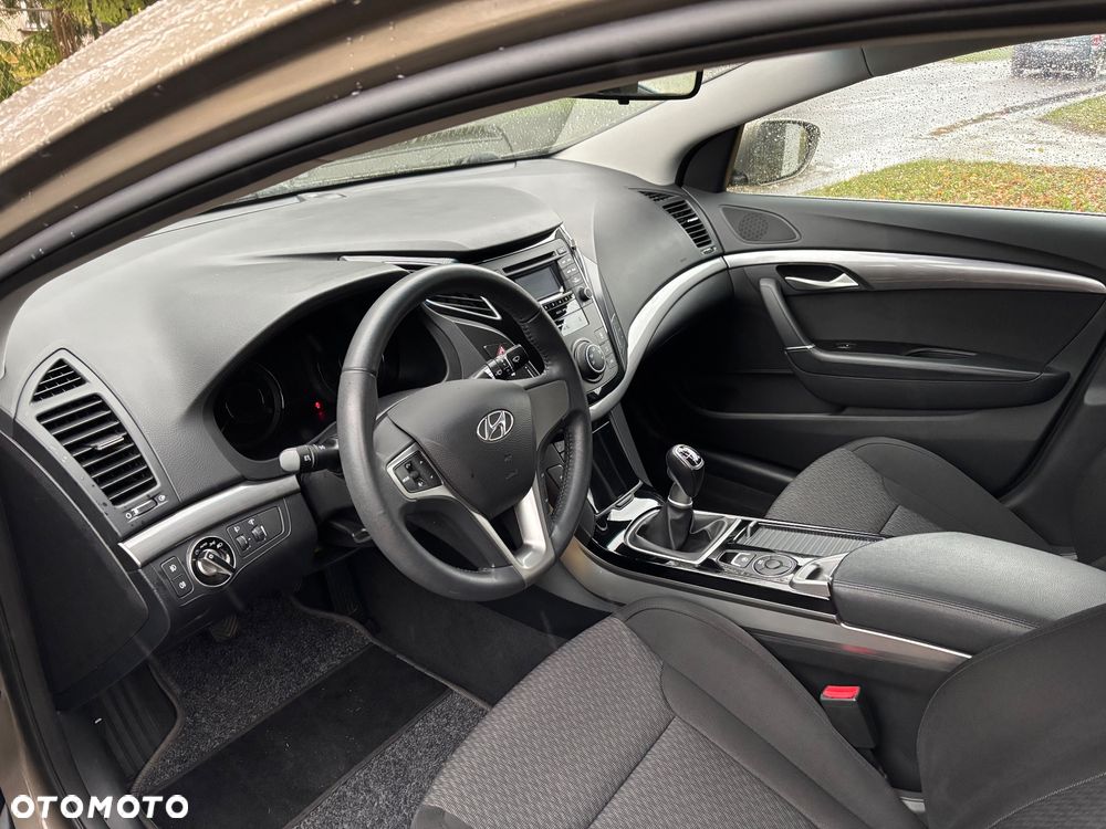 Hyundai i40 1.6 GDI Classic - 15