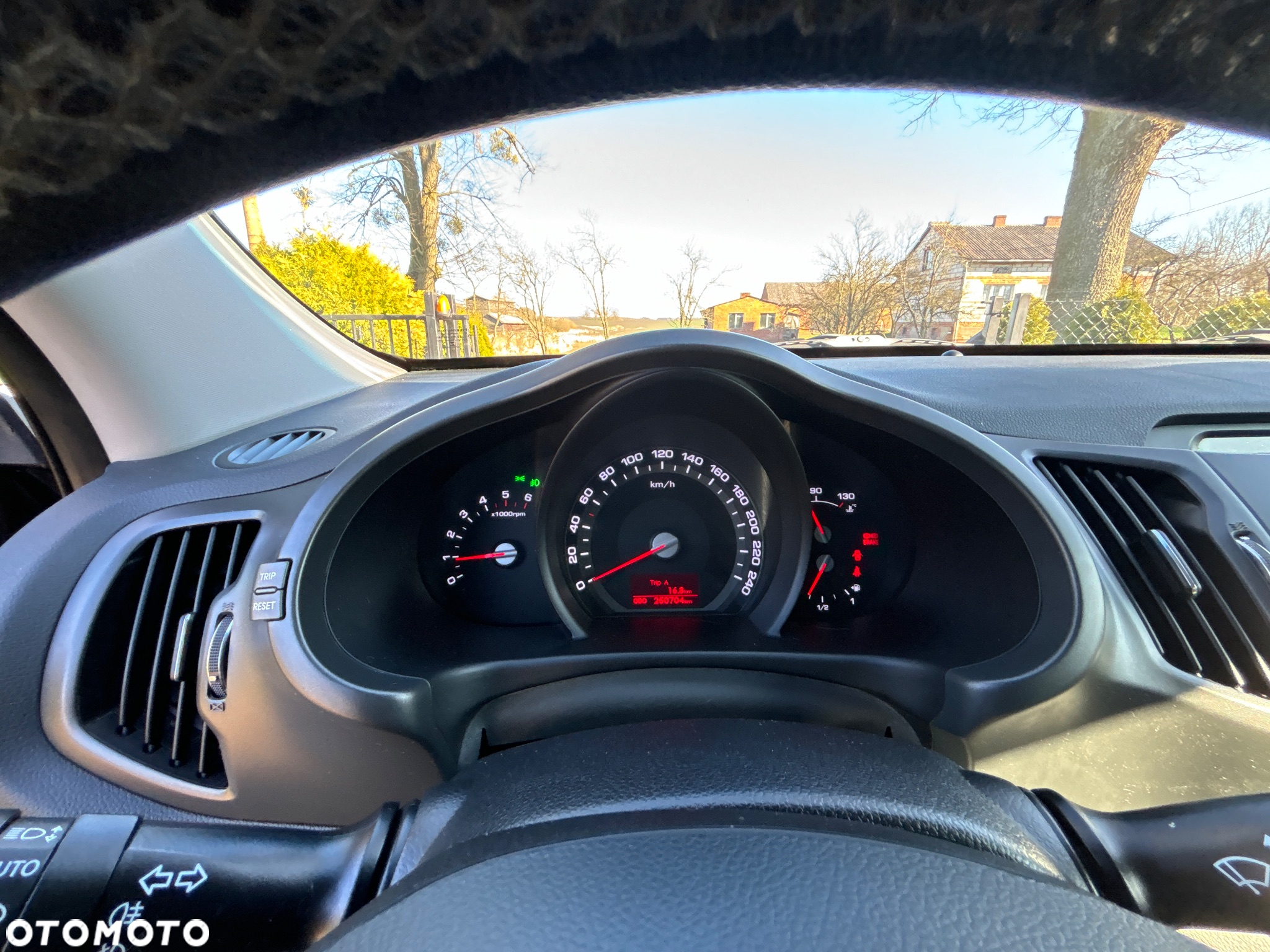 Kia Sportage 2.0 CRDI 4WD Attract - 21