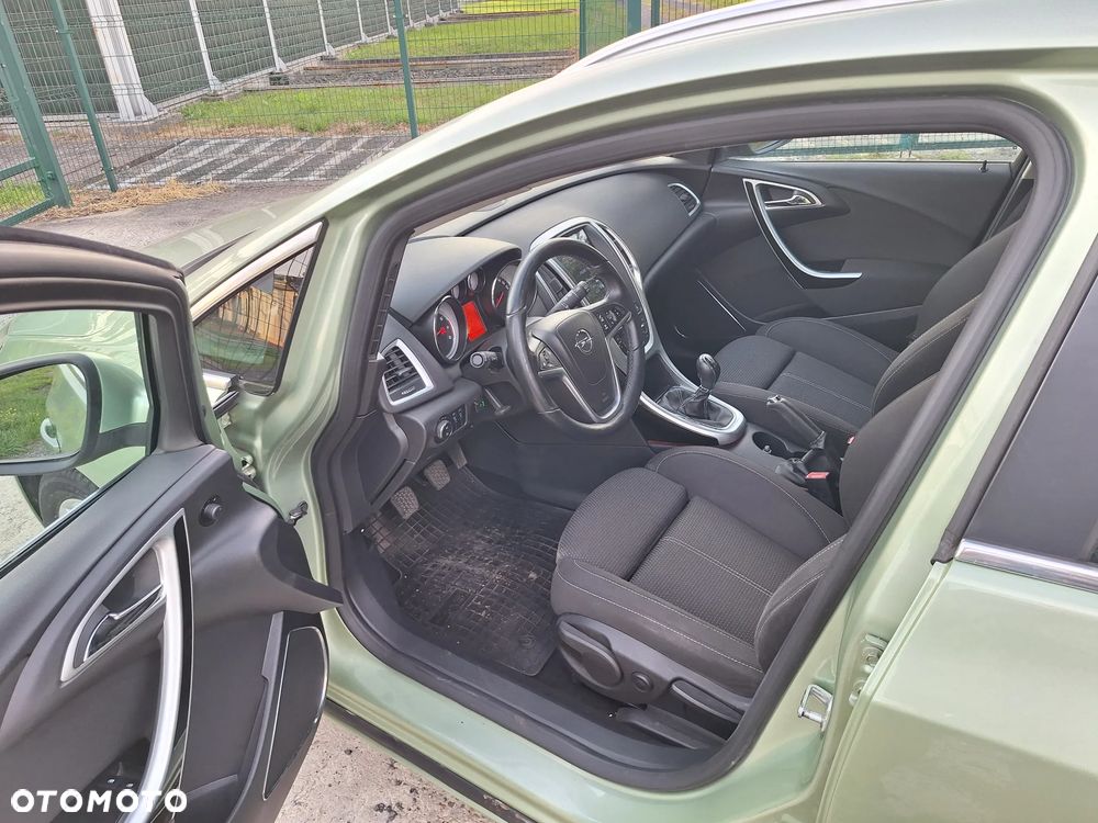 Opel Astra 1.4 T Cosmo - 5
