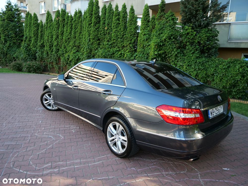 Mercedes-Benz Klasa E - 2