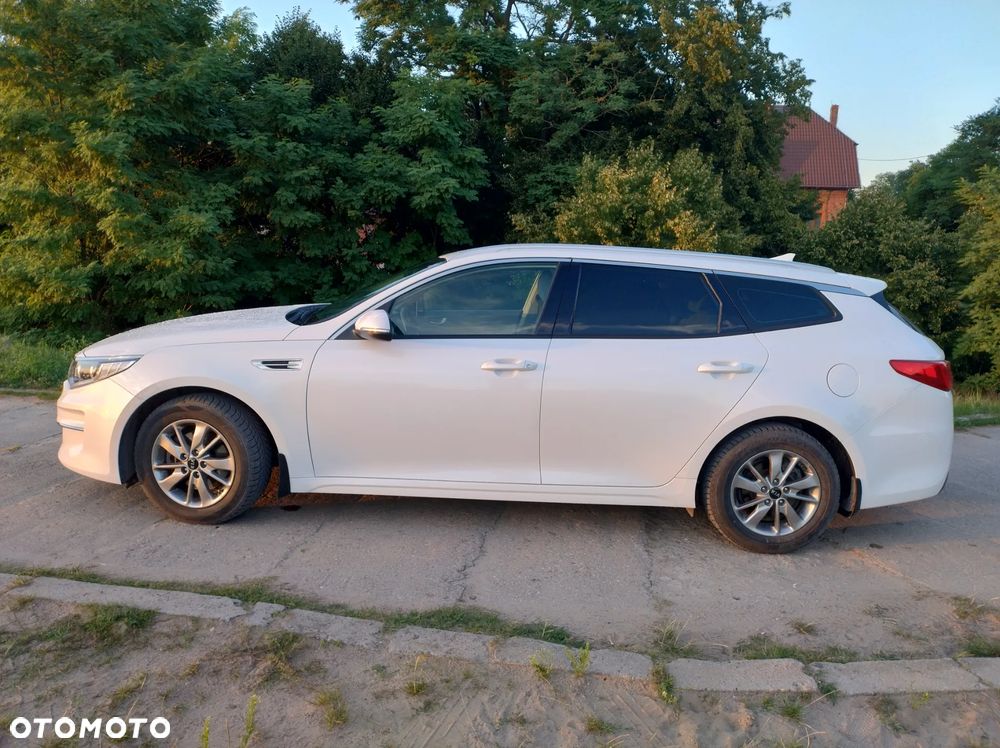 Kia Optima - 21
