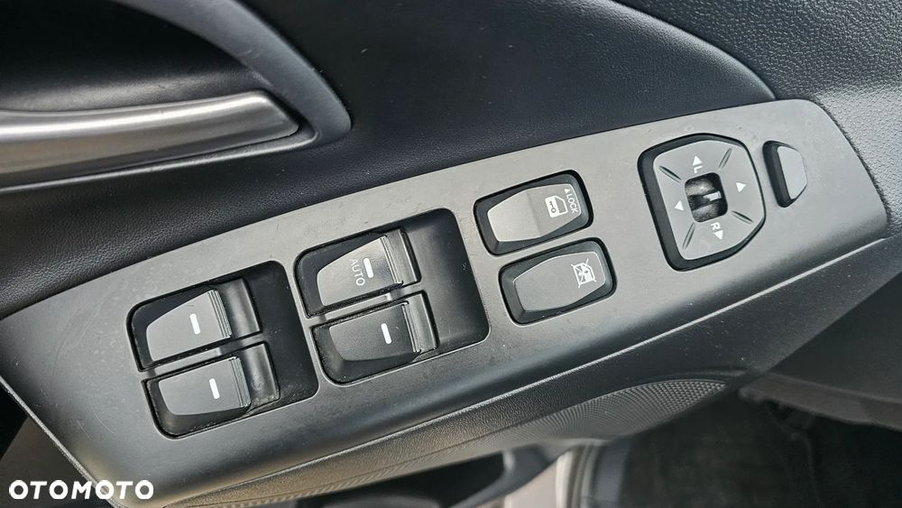 Hyundai ix35 1.7 CRDi 2WD Comfort - 11