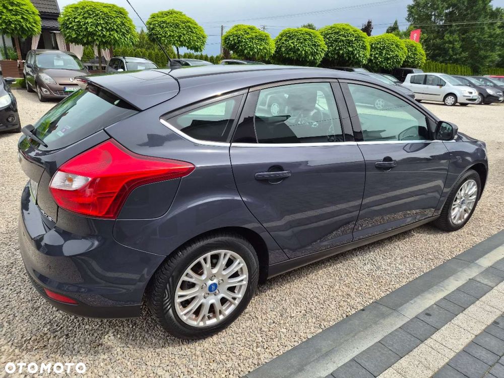 Ford Focus - 10