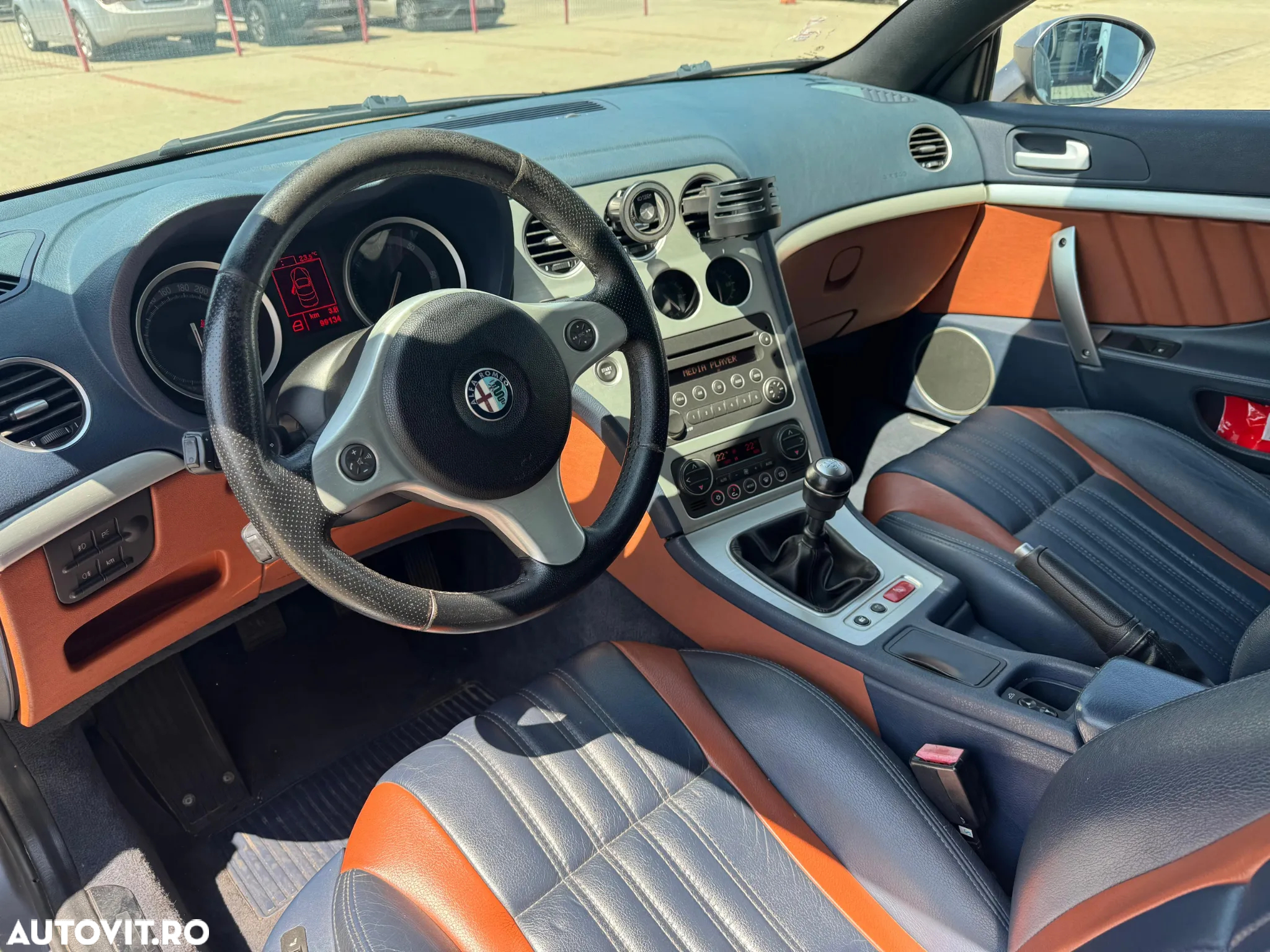 Alfa Romeo Spider 2.4 JTDM 20V DPF - 12