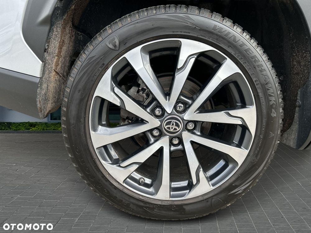 Toyota Corolla Cross - 20