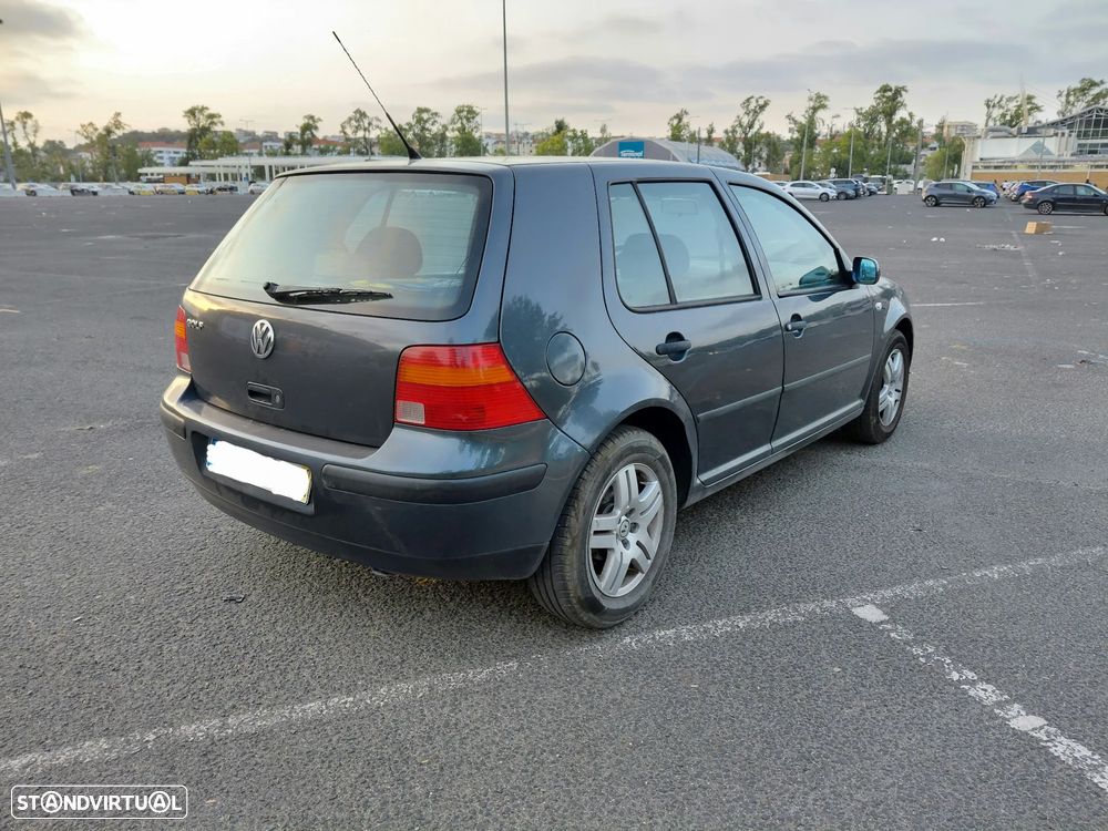 VW Golf 1.4i Confort - 2