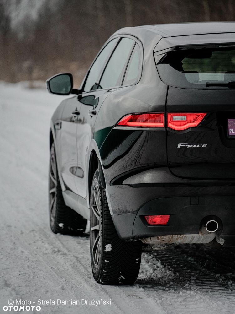 Jaguar F-Pace P250 AWD - 3