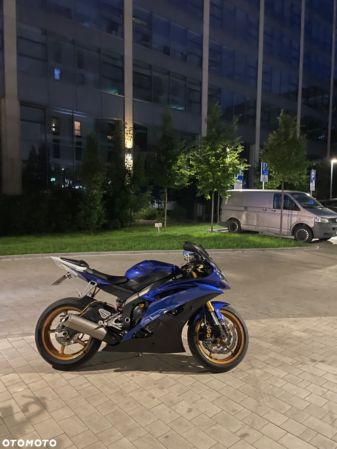 Yamaha R6 - 8