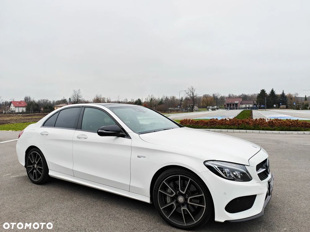 Mercedes-Benz Klasa C AMG 43 4-Matic - 7