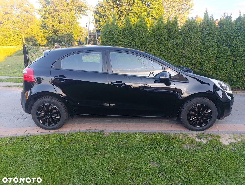 Kia Rio 1.1 crdi L - 18
