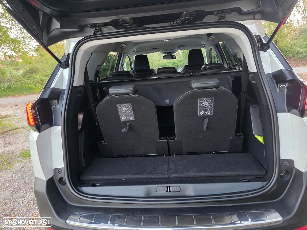 Peugeot 5008 1.2 PureTech Allure EAT6 - 20