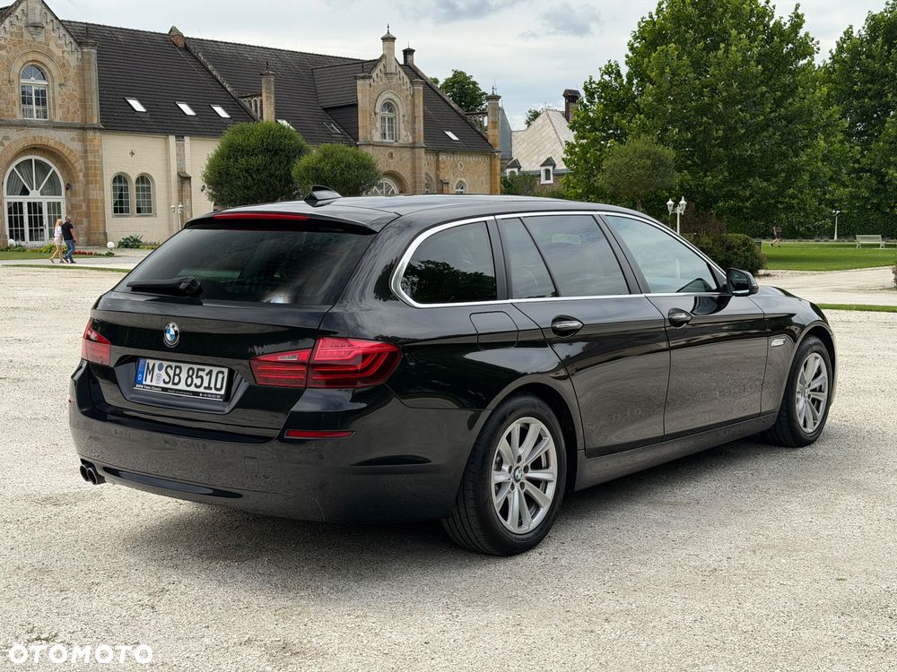BMW Seria 5 520d - 5