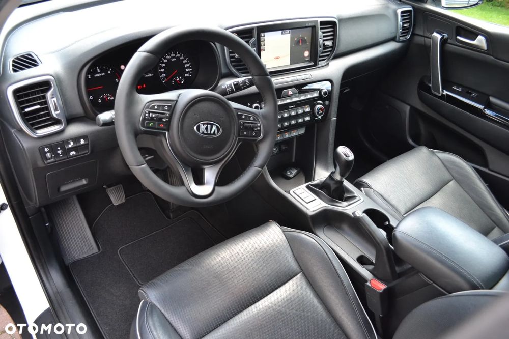 Kia Sportage 2.0 CRDI 4WD Attract - 25