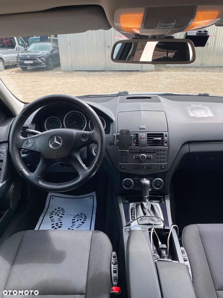 Mercedes-Benz Klasa C 220 CDI DPF (BlueEFFICIENCY) 7G-TRONIC Elegance - 7