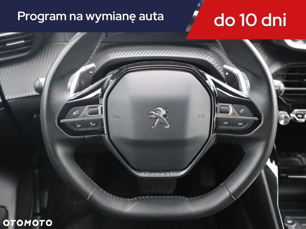 Peugeot 208 - 21