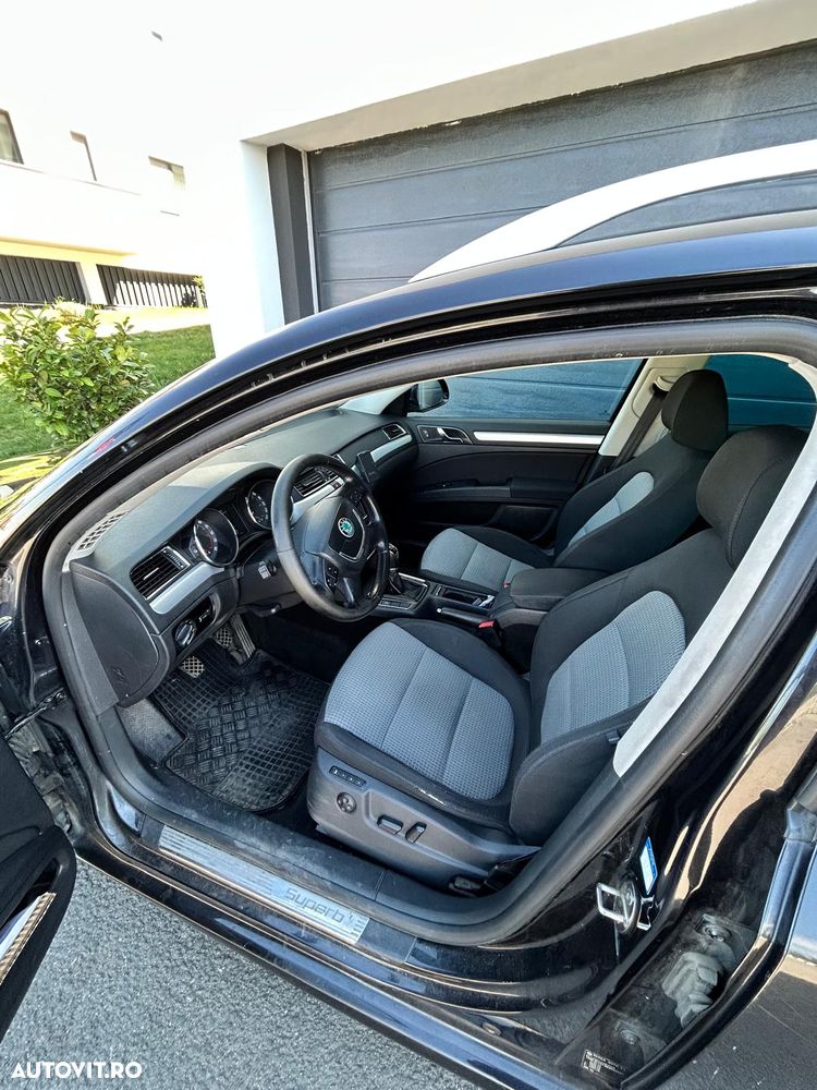 Skoda Superb 2.0 TDI PD Ambition - 6