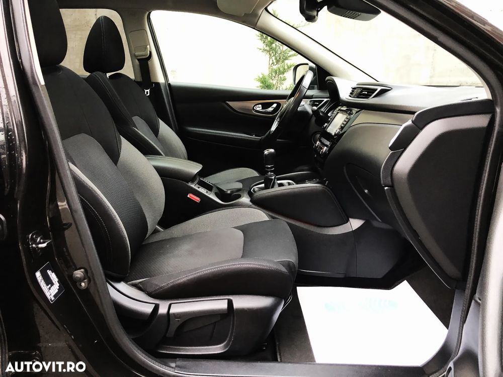 Nissan Qashqai 1.5 DCI TEKNA - 10