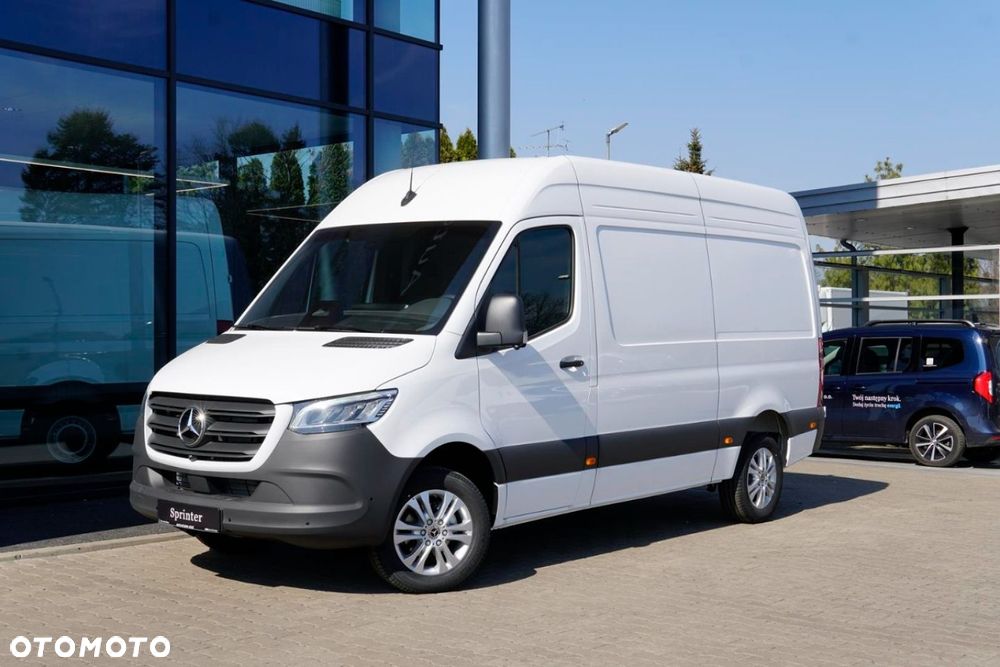 Mercedes-Benz Sprinter - 3