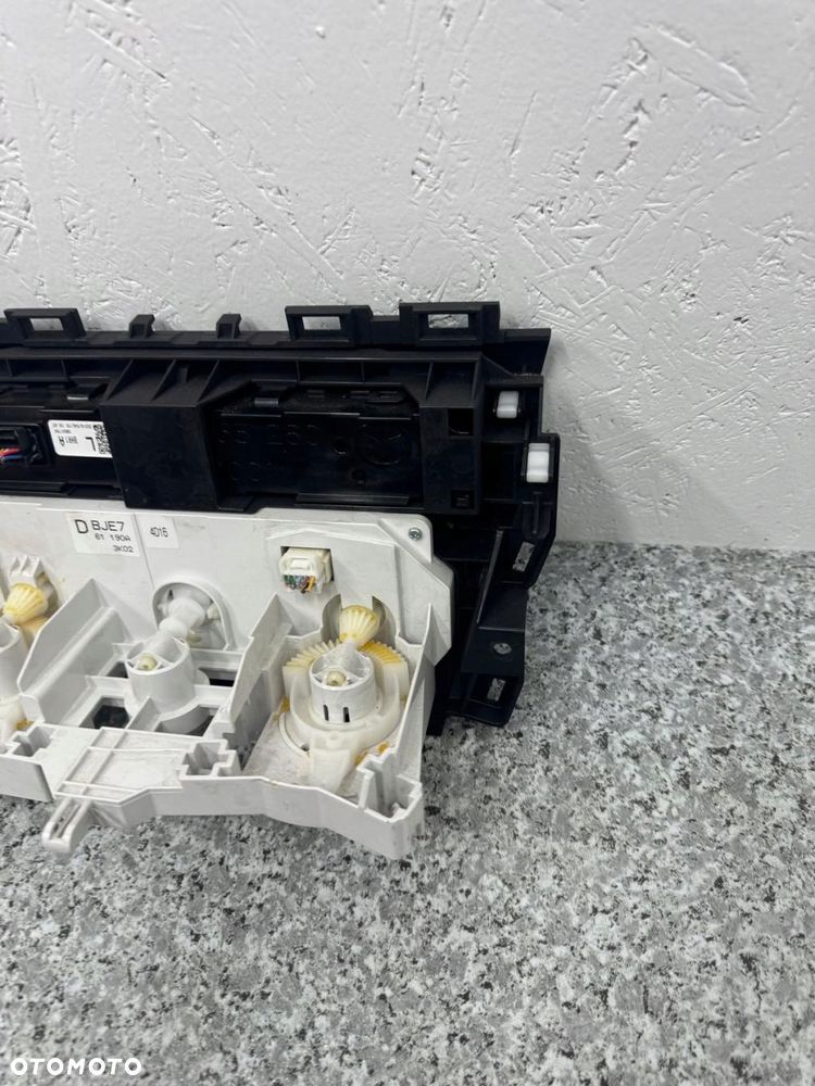 panel nawiewu klimatyzacji mazda 3 bm 2013-2017 - 3
