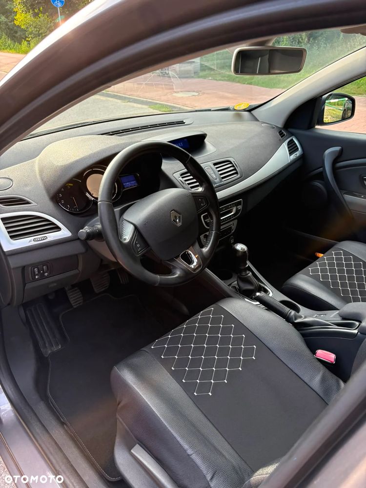 Renault Megane 1.5 dCi Dynamique - 9