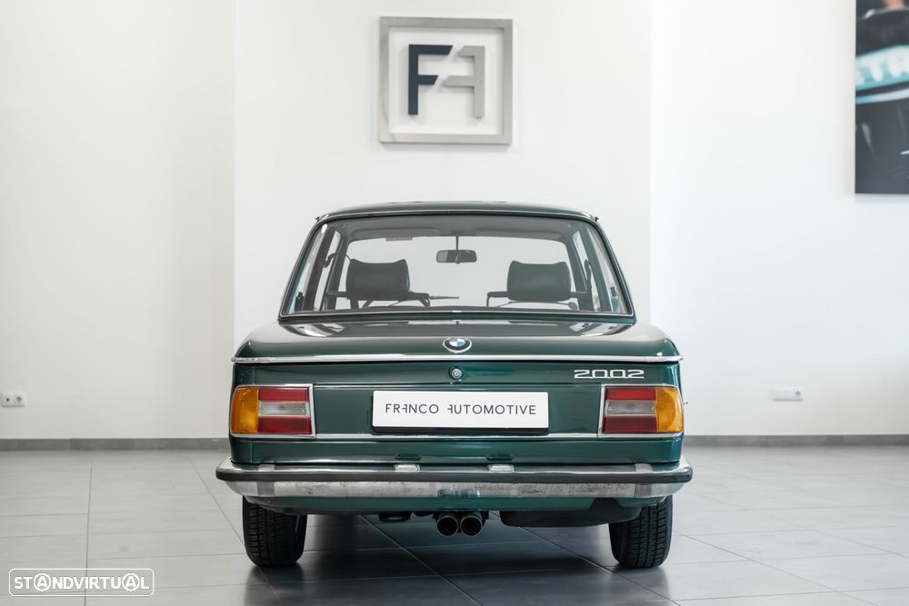 BMW 2002 - 6
