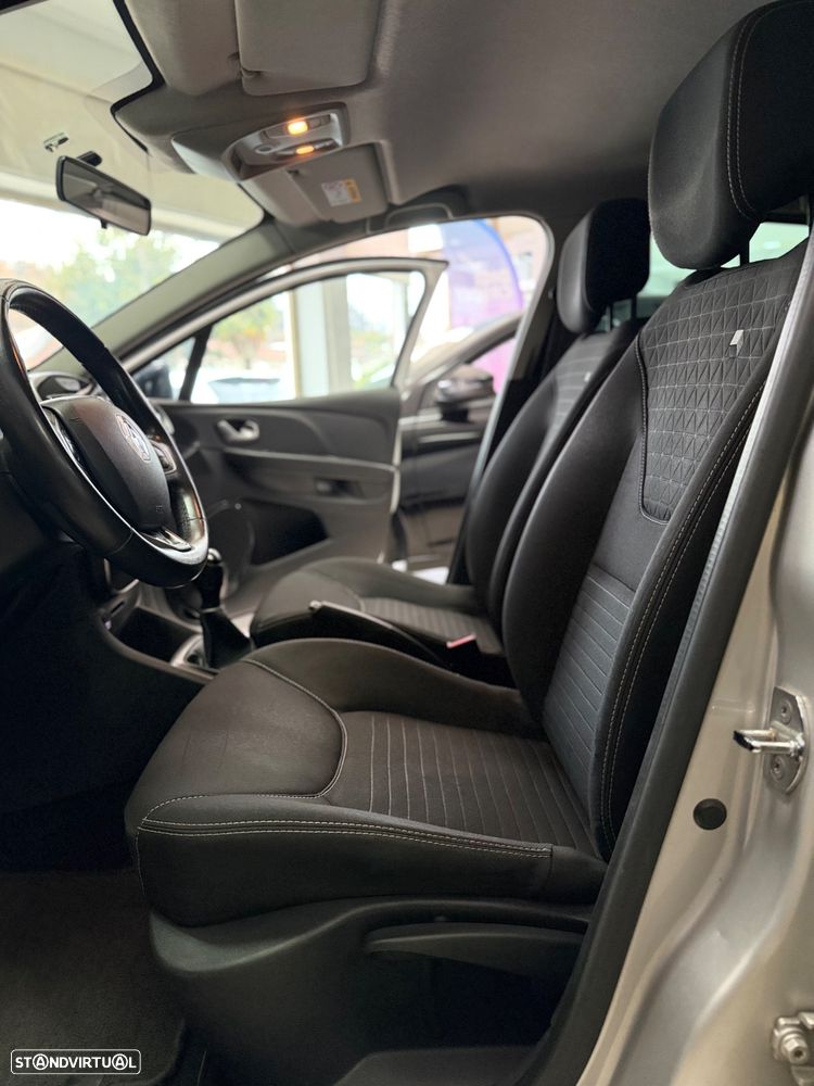 Renault Clio 0.9 TCe Limited Edition - 10