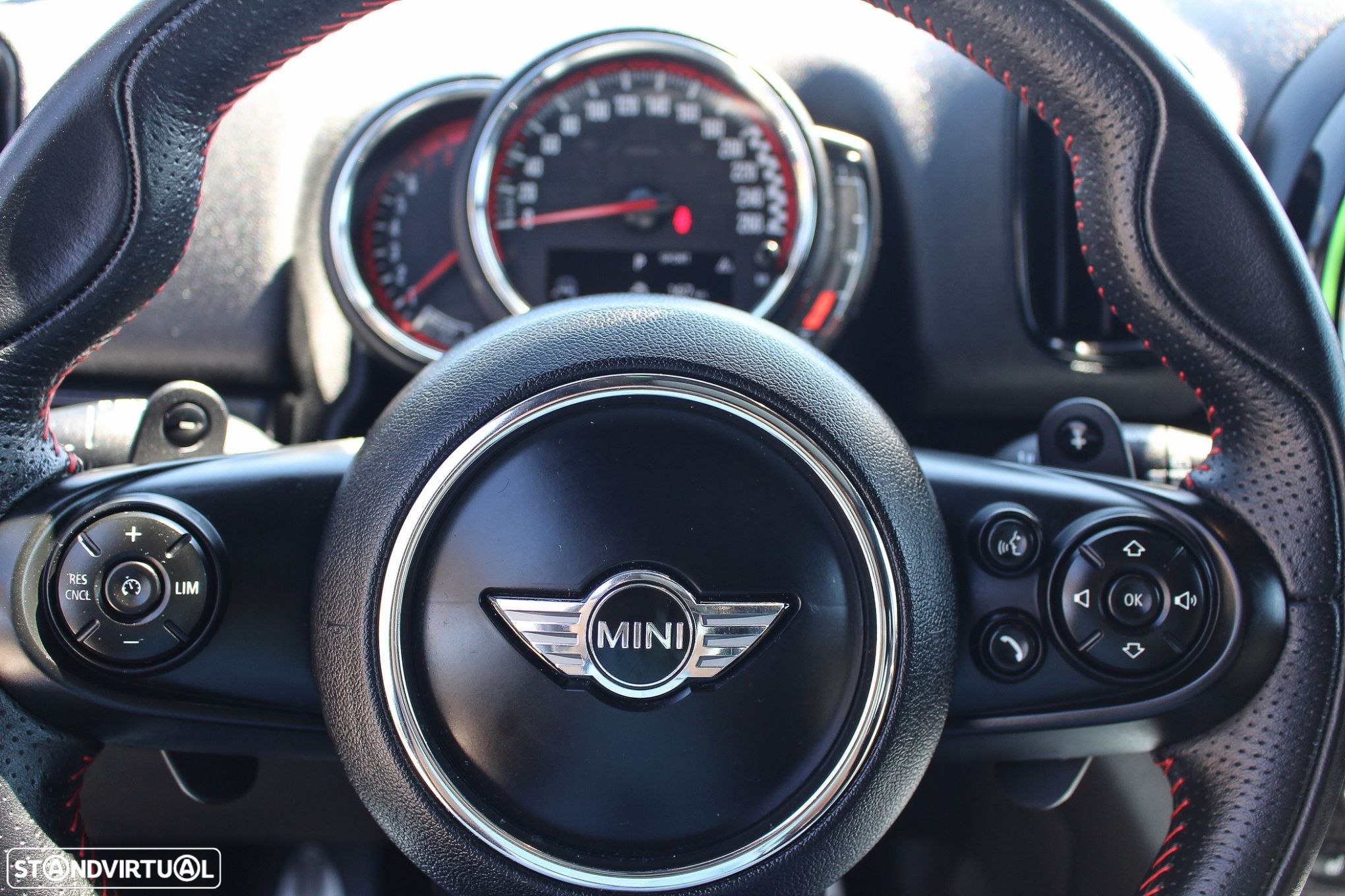 MINI Countryman John Cooper Works ALL4 Auto Desportiva - 34